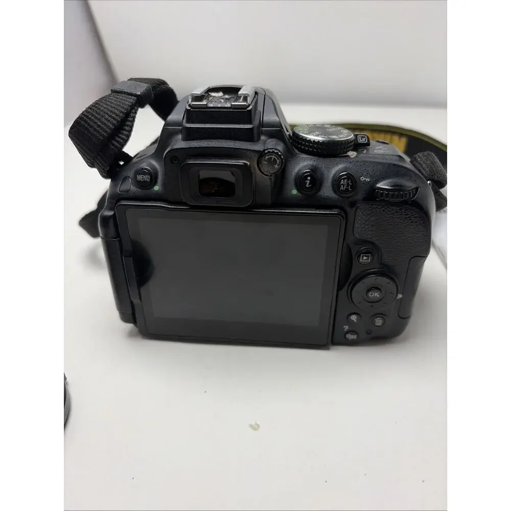 Nikon D5300 DSLR Camera Kit w 18-55mm Lens